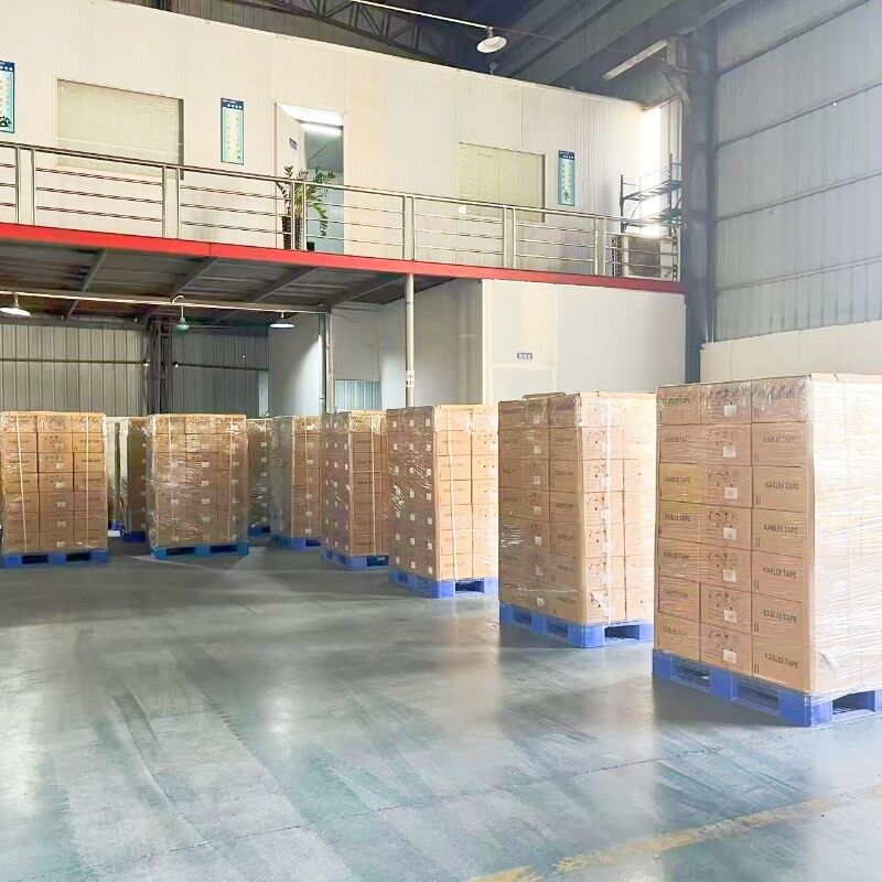 شريط تغليف أسلاك السيارات، شريط قماش PVC يوفر حماية مرنة لأحزمة الأسلاك في الأنظمة الكهربائية للسيارات